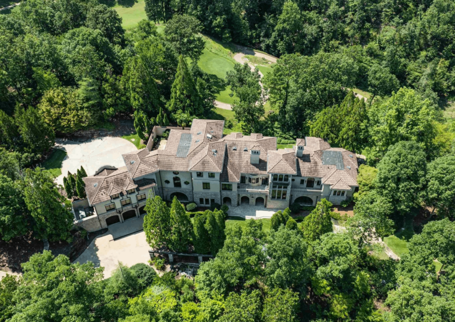 Alabama Home On 6 Acres With Indoor Lap Pool (PHOTOS)