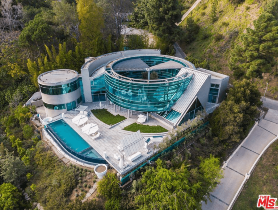 Justin Bieber’s Former Beverly Hills Rental Lists For  Million