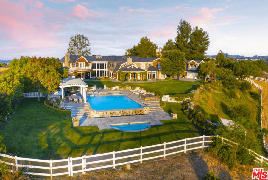 Jessica Simpson Lists California Home For  Million (PHOTOS)
