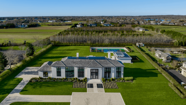 Rent This Hamptons Home For 5,000/Month (PHOTOS)