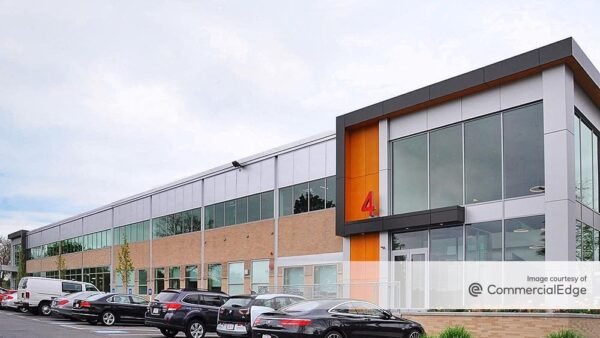 Shorenstein JV Pays M for Boston R&D Campus