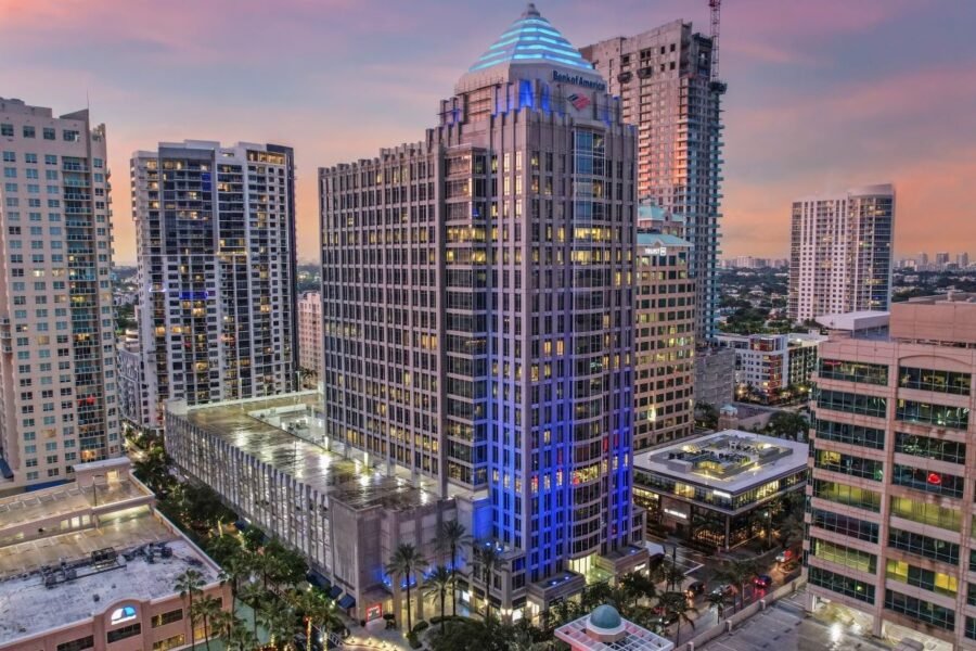 DWS Sells Fort Lauderdale Office Tower for 0M