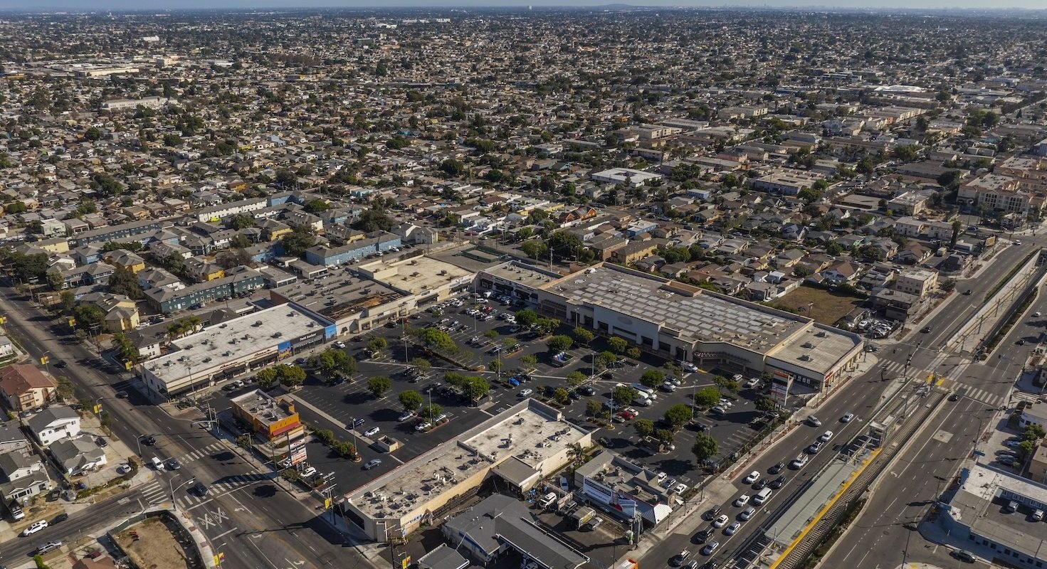 21 Alpha Group JV Lands Refi for Los Angeles Retail Center