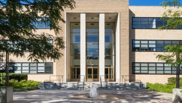 Echo Real Estate Buys Denver Medical Campus at Steep Discount