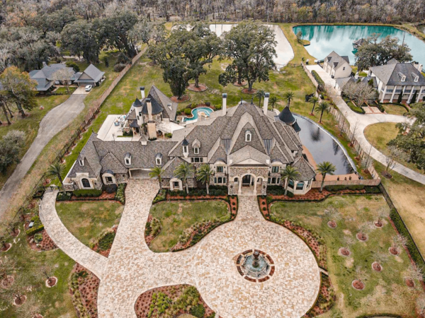 Grand Home Lists In Baton Rouge, Louisiana (PHOTOS)