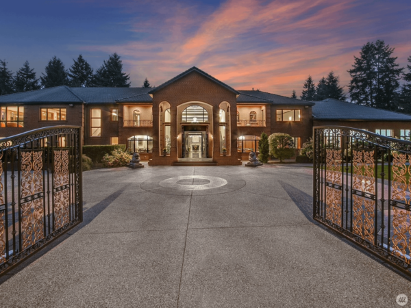 Gated Brick Home In Bellevue, Washington (PHOTOS)