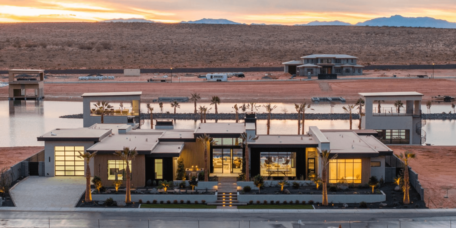 Modern Utah New Build With Boathouse (PHOTOS)