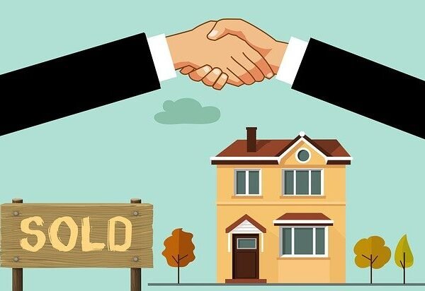 Estate agents face increased workload as almost 3,000 homes sold daily