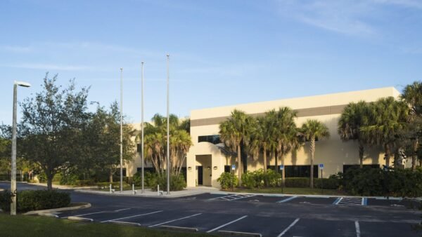 Lincoln Property JV Buys Fort Lauderdale Facility for M