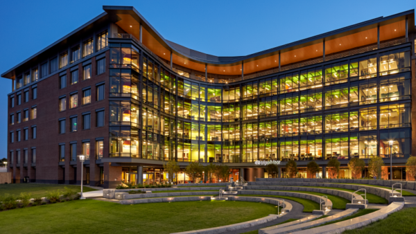 US Realty Advisors Secures Boston-Area HQ Lease