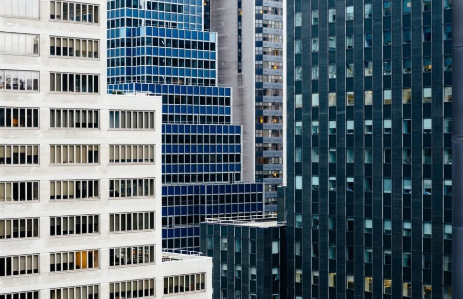 Global Holdings Secures New Lease at 99 Park