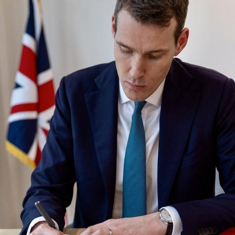 HM Land Registry chair responds to housing minister’s demands