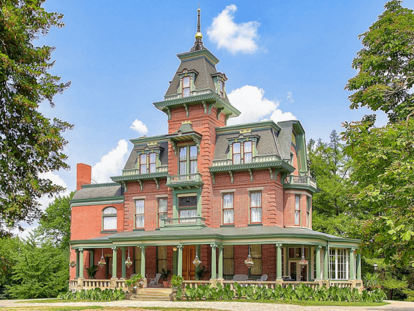 Historic Victorian Style Home In Pittsburgh, PA (PHOTOS)