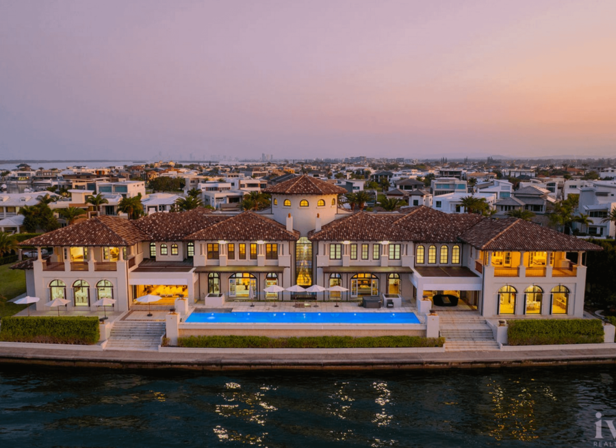 Grand Waterfront Home In Queensland, Australia (FLOOR PLANS)