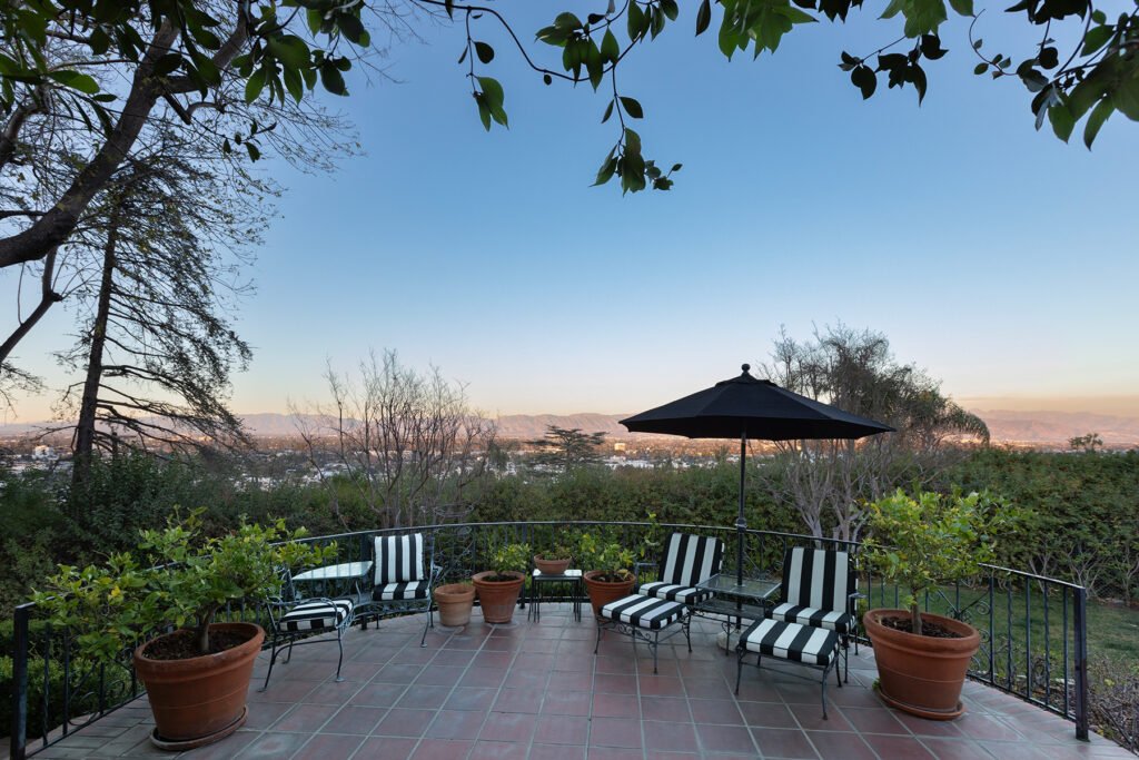 Christime-Kim-Millbrook-Dr--Sherman-Oaks-252-2-copy | The Agency Journal