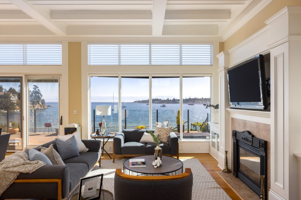 3917 Cadboro Bay 8 of 49 | The Agency Journal