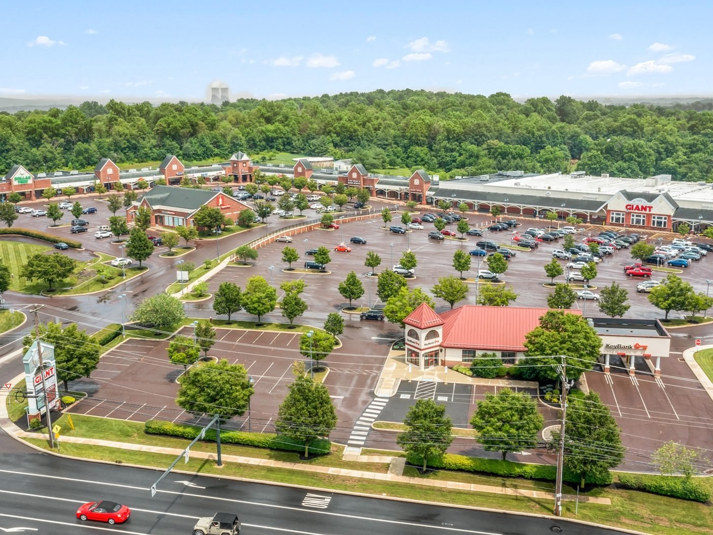 Aerial shot of Suburbia Shopping Center, a 154,219-square-foot retail property in Pottstown, Pa.