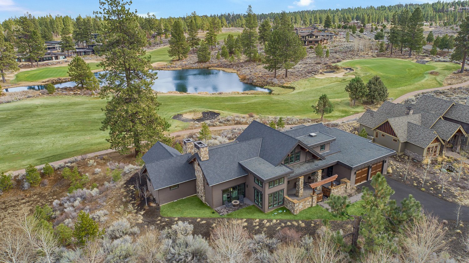 A Custom Home in One of Bend’s Most Exclusive Communities