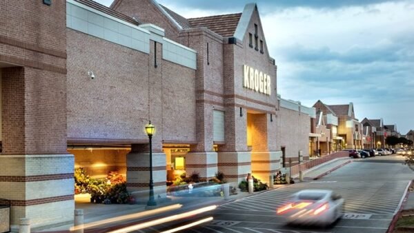 EDENS Buys Miami Retail Center for M