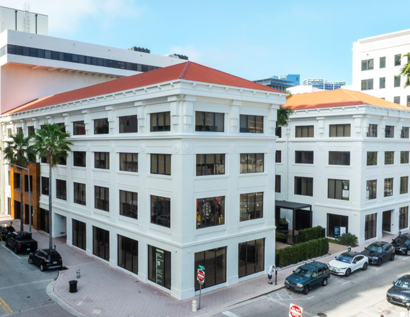 Exterior photo of echo, a mixed-use office building in West Palm Beach Florida.