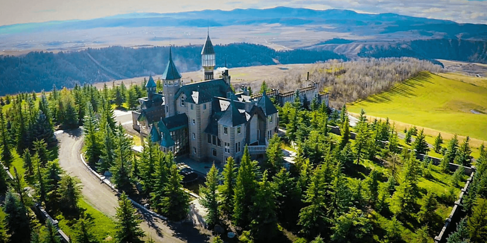 Castle-Like Home On 37 Acres In Wyoming (PHOTOS)