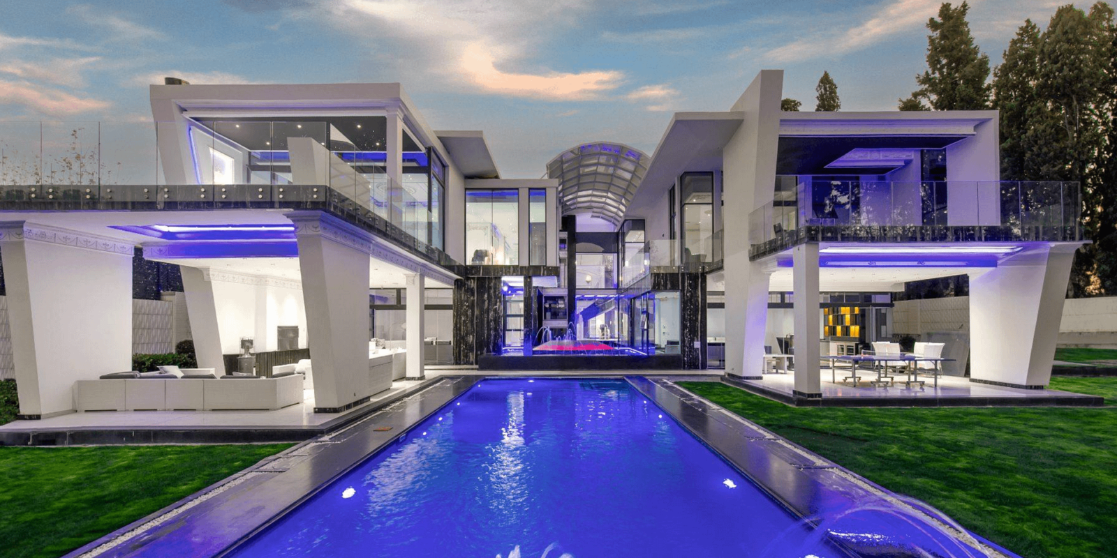 Modern Home In South Africa With Indoor Pool (PHOTOS)