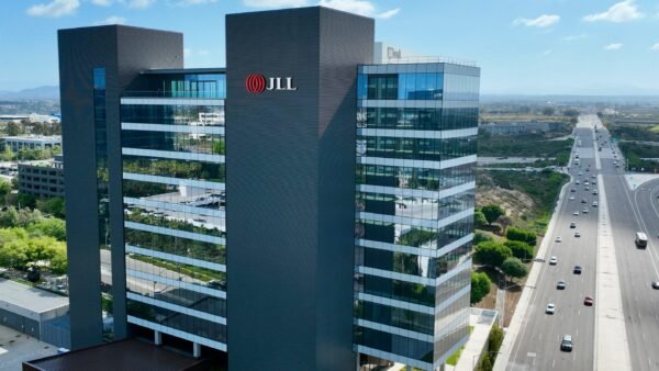 JLL Signs San Diego Office Lease
