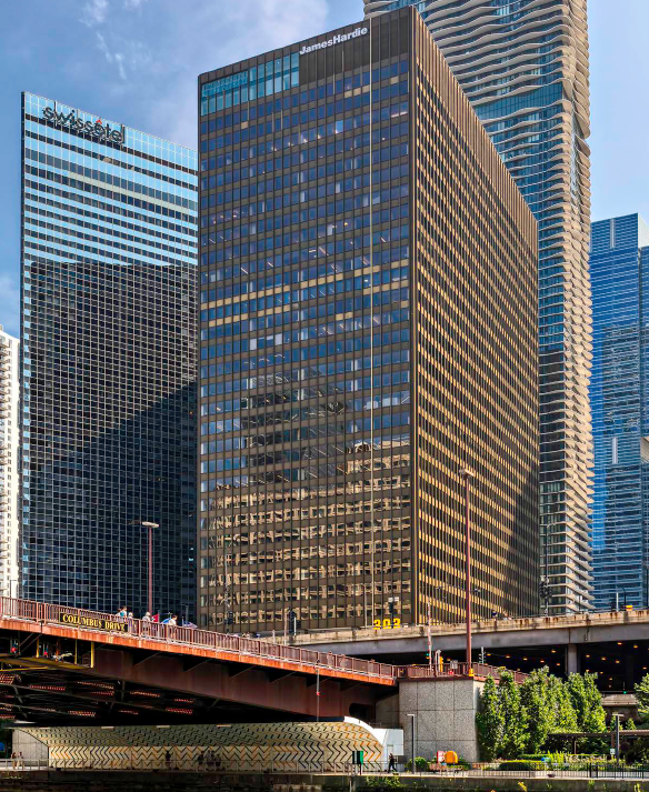 303 East Wacker Drive, which secured a ,5 mullion mortgage. Photo courtesy of CommercialEdge