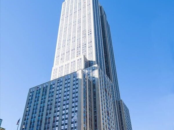 Law Firm Signs Lease at Empire State Building