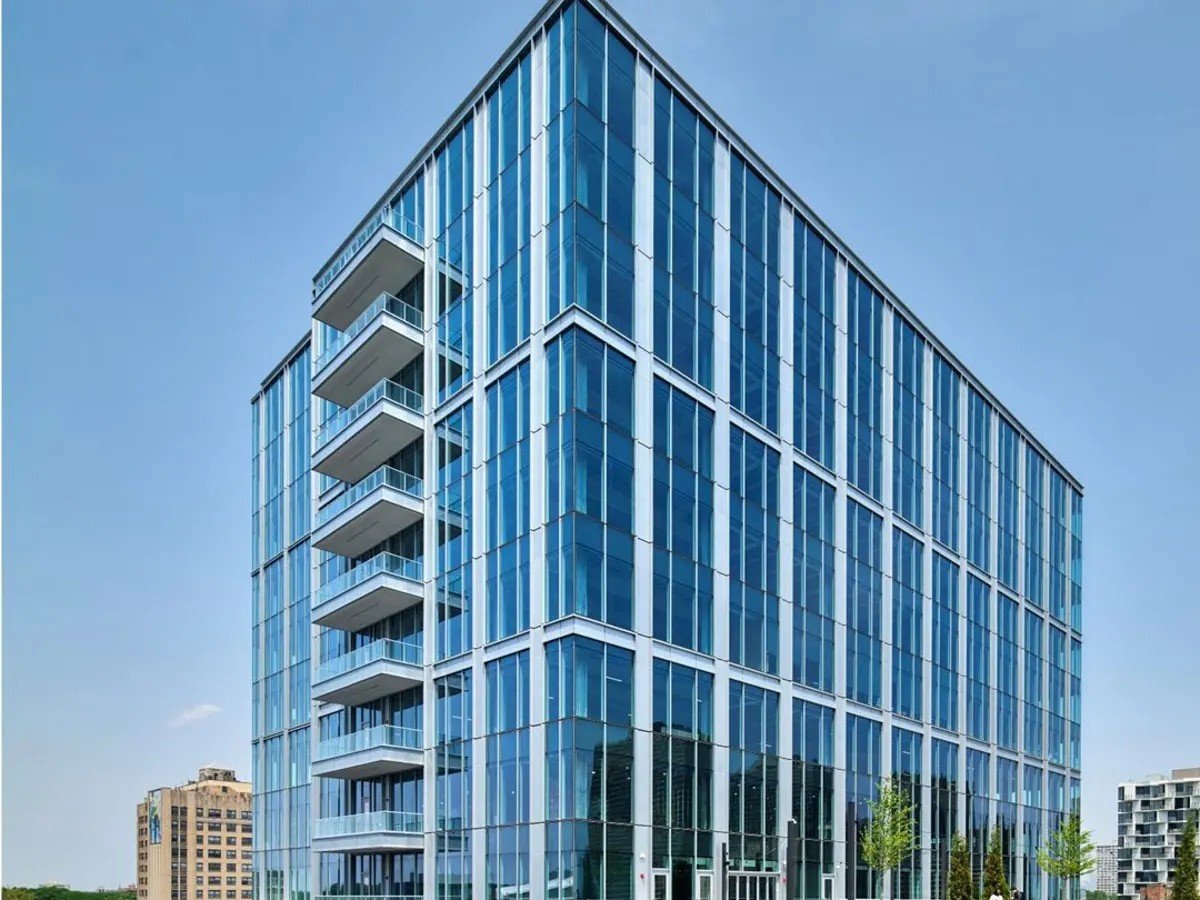 Trammell Crow, Beacon Deliver Chicago Life Science Building