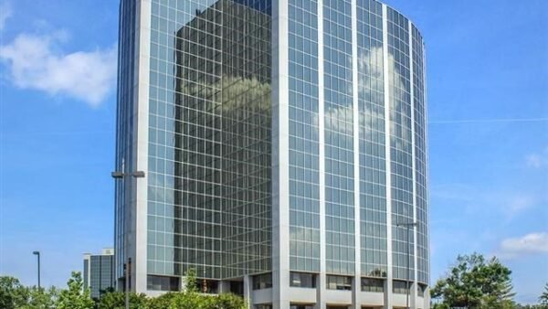 Chicago Pacific Founders Buys 192 KSF Medical Asset