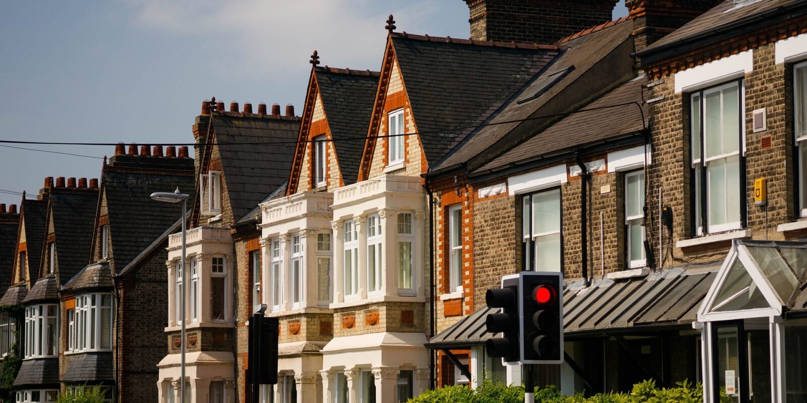 National property trends report shows “a market in waiting”