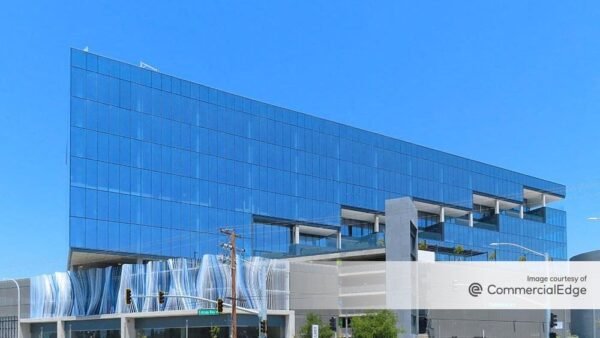 Los Angeles Office Sales Maintain Strong Momentum
