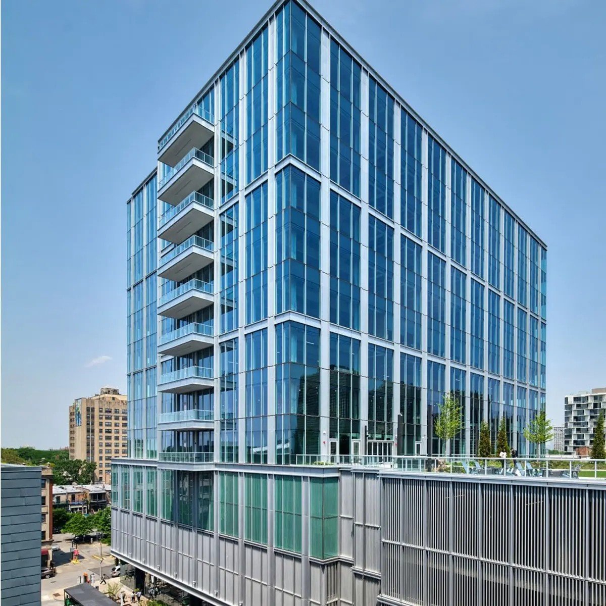 Exterior shot of Hyde Park Labs, a 302,388-square-foot life science building in Chicago.
