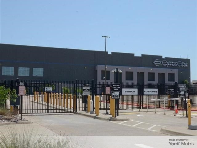 KKR JV, CyrusOne to Build B Data Center Campus