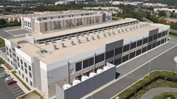 Blackstone Lands 0M for Data Center Portfolio