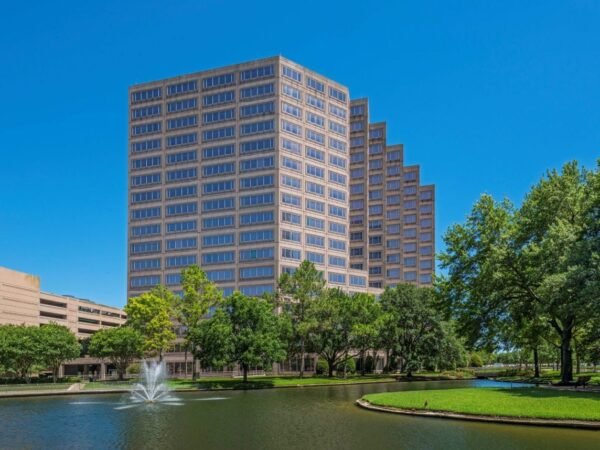 Younan Refinances Houston Office Building