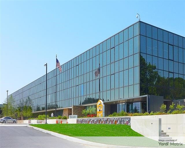 Bank Unit Doubles Long Island Footprint