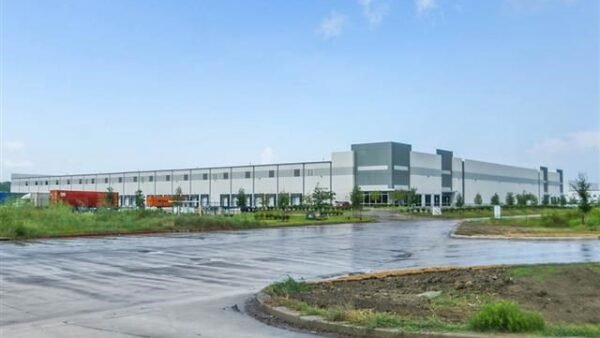 LXP Industrial JV Lands 6M for National Portfolio