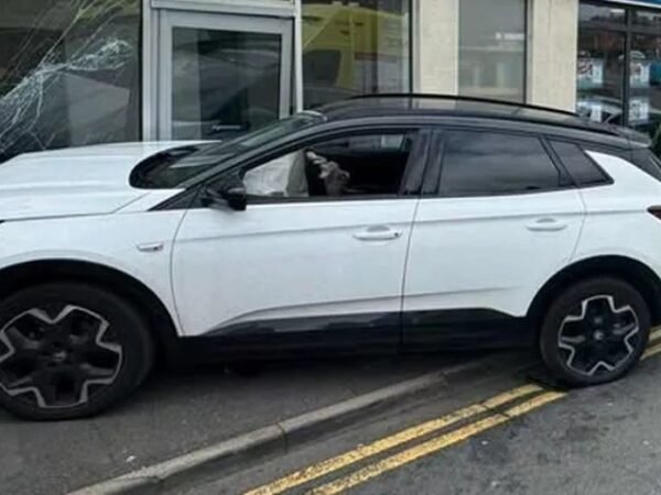 Car smashes into estate agents, leaving three injured