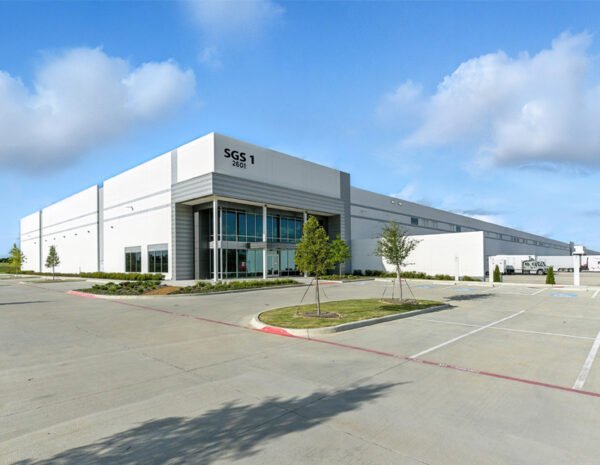 Hillwood JV Opens 450 KSF Production Facility in Texas