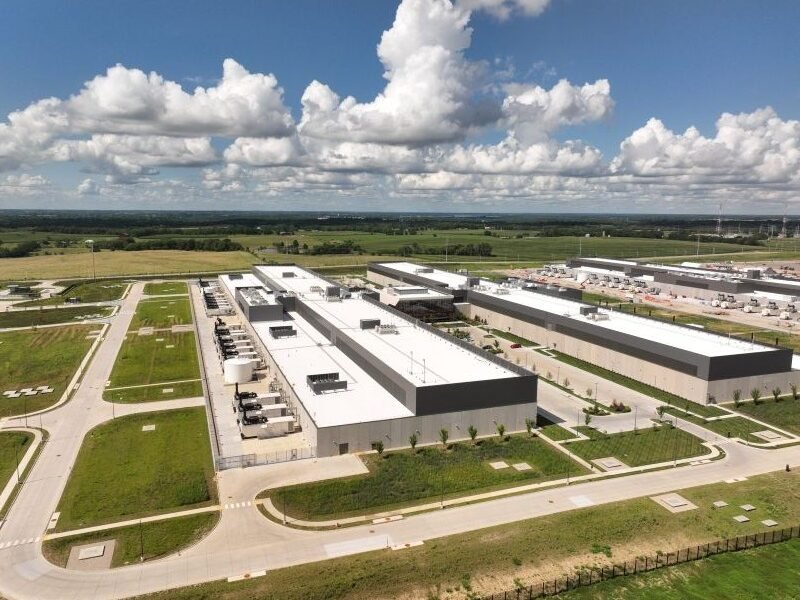 Meta Brings B Data Center Online