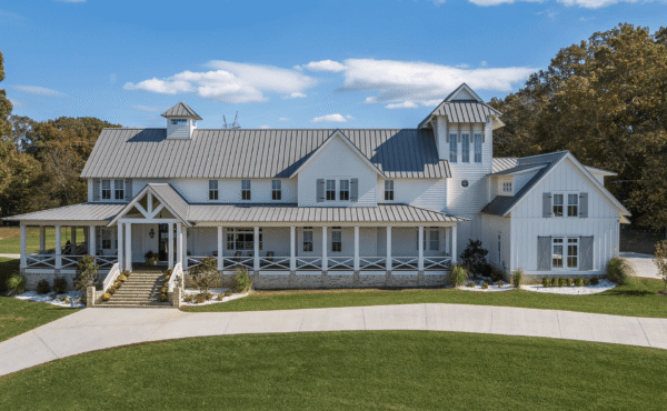 Tennessee Estate With Indoor & Outdoor Soccer Fields (PHOTOS)