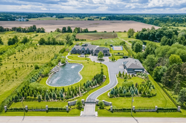 Amazing 5 Acre Gated Estate In Ontario, Canada (PHOTOS)
