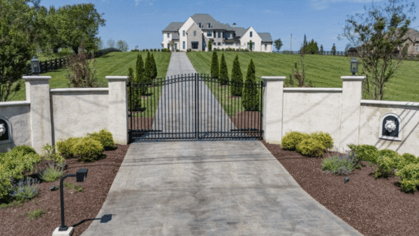 Gated Home on 5 Acres In Mount Juliet, Tennessee (PHOTOS)