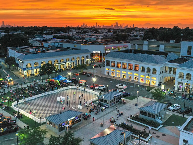 Ashkenazy Buys Queens Retail Asset