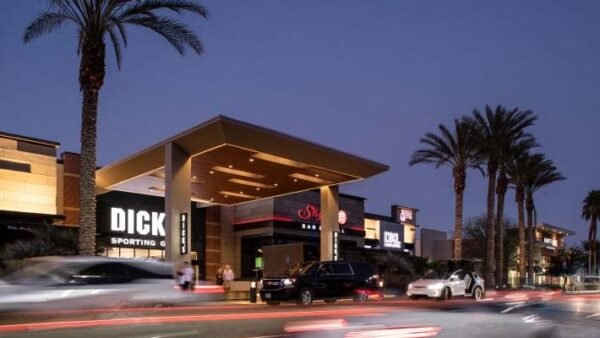 Pacific Retail JV Buys 2 MSF Los Angeles Mall