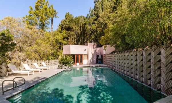 David Lynch’s Midcentury Compound in Hollywood Hills Comes to Market