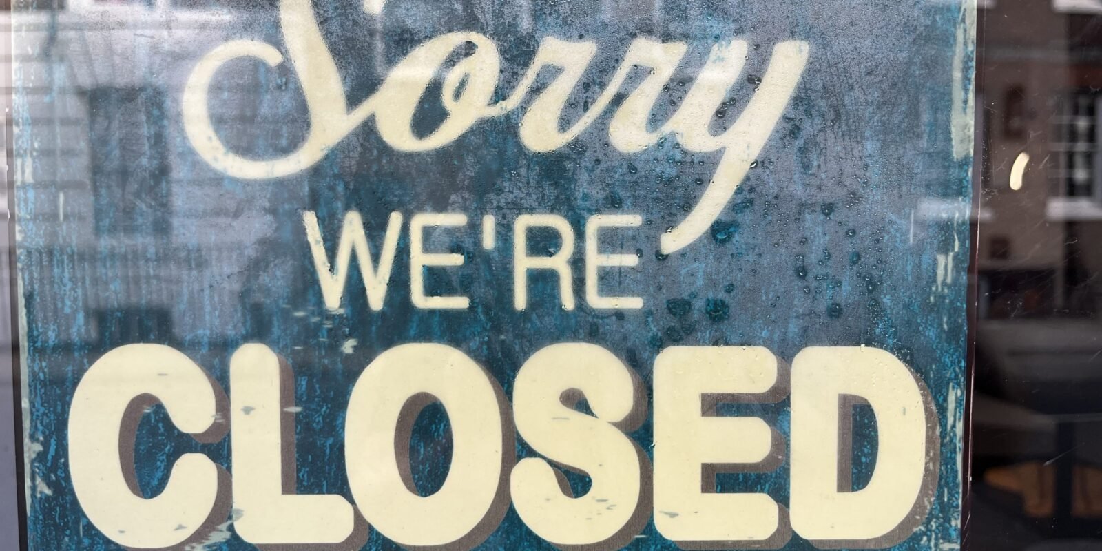 Estate agency reportedly closes its doors having amassed £60k in debts
