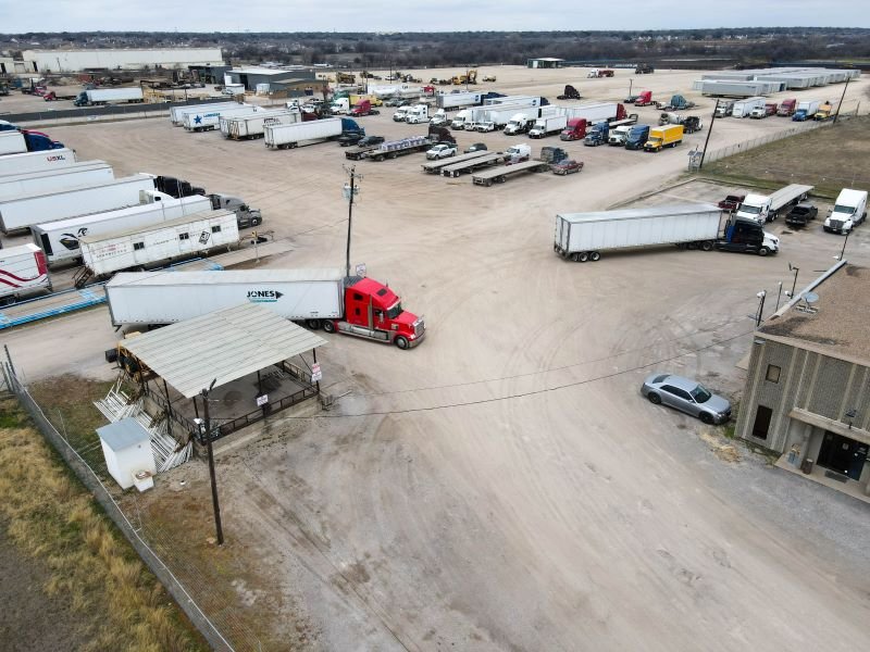 Realterm Closes 0M Logistics Credit Fund